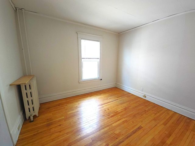 2223 Pleasant Avenue, Minneapolis, MN 55404