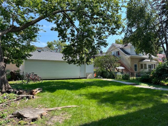 2223 Pleasant Avenue, Minneapolis, MN 55404