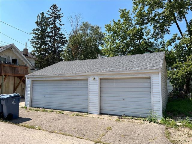 2223 Pleasant Avenue, Minneapolis, MN 55404