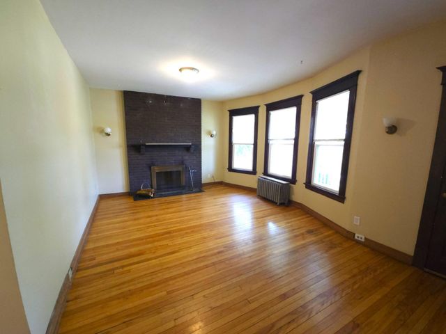 2223 Pleasant Avenue, Minneapolis, MN 55404