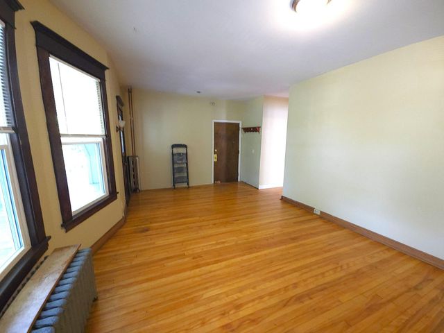 2223 Pleasant Avenue, Minneapolis, MN 55404