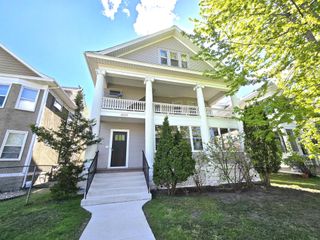 2223 Pleasant Avenue, Minneapolis, MN 55404