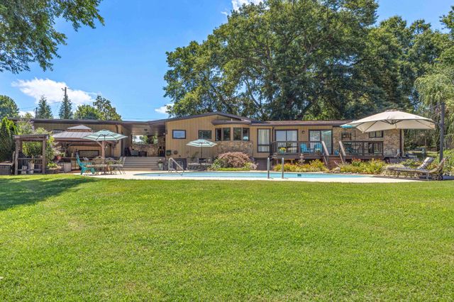 305 Louviers Ln, Old Hickory, TN 37138