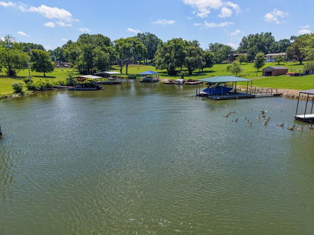305 Louviers Ln, Old Hickory, TN 37138