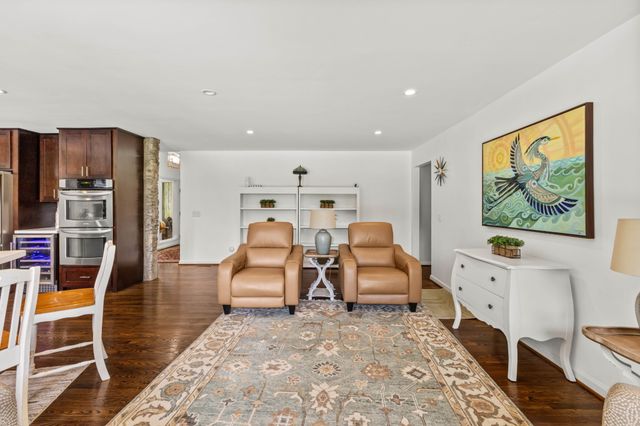 305 Louviers Ln, Old Hickory, TN 37138