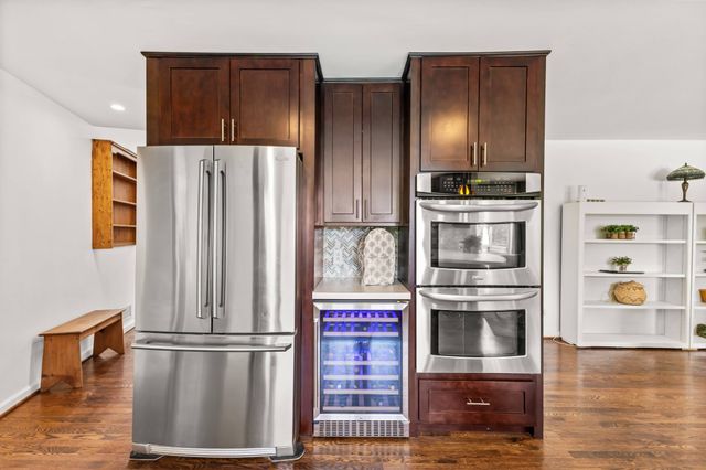 305 Louviers Ln, Old Hickory, TN 37138