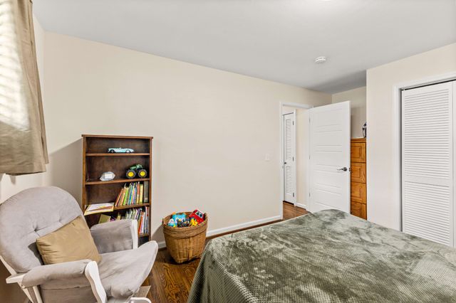 305 Louviers Ln, Old Hickory, TN 37138