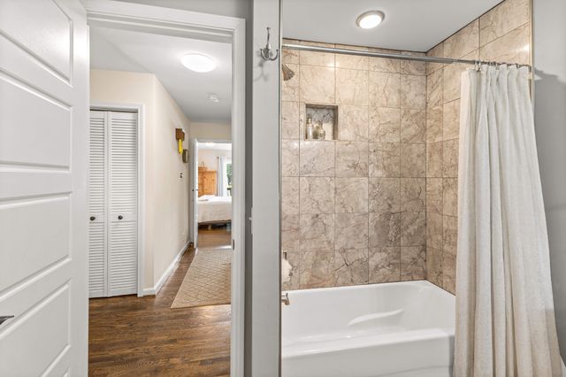 305 Louviers Ln, Old Hickory, TN 37138
