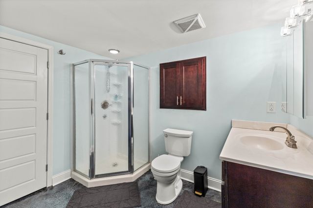 305 Louviers Ln, Old Hickory, TN 37138