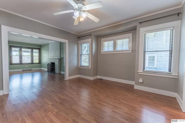 5022 Izard Street, Omaha, NE 68132