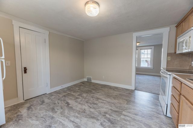 5022 Izard Street, Omaha, NE 68132