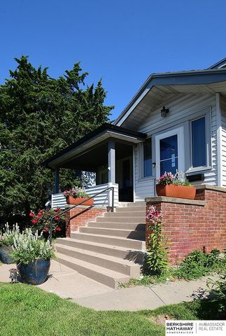5022 Izard Street, Omaha, NE 68132