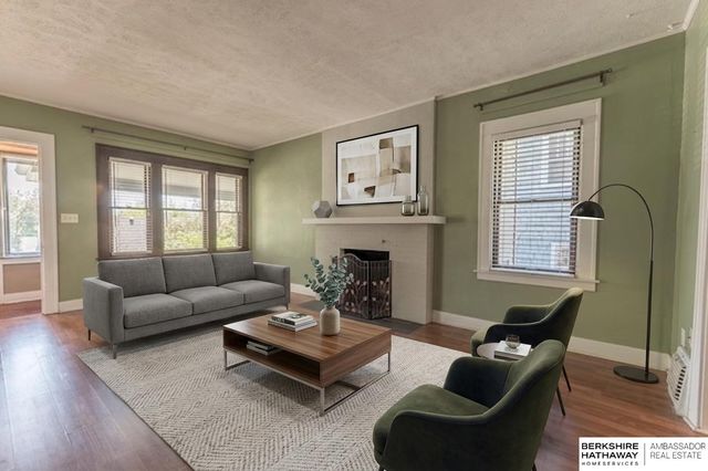 5022 Izard Street, Omaha, NE 68132