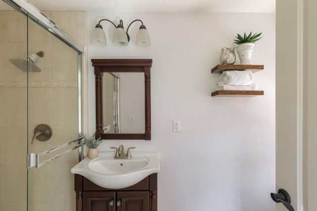 475 Fir Lane, Los Altos, CA 94024