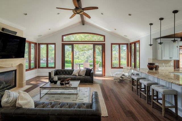 475 Fir Lane, Los Altos, CA 94024