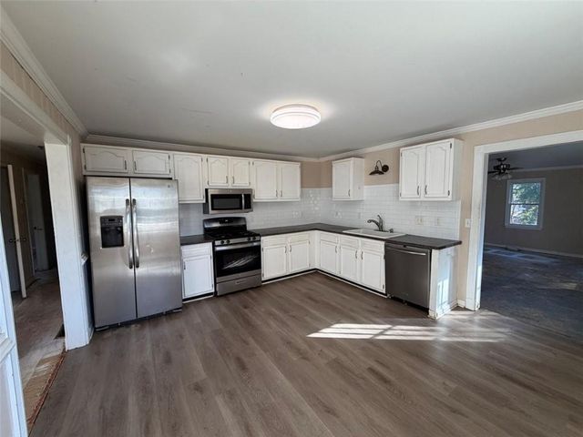 109 Glenn Street, Dallas, GA 30132