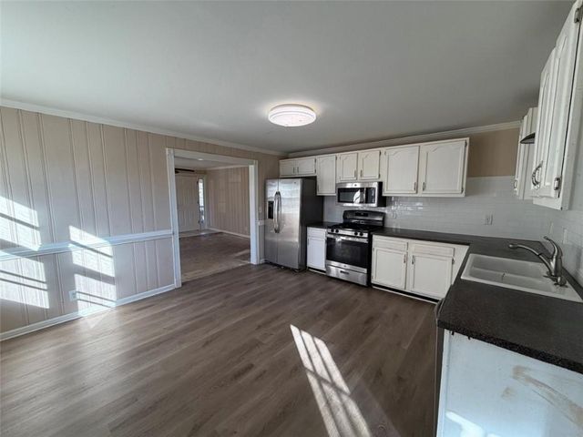 109 Glenn Street, Dallas, GA 30132