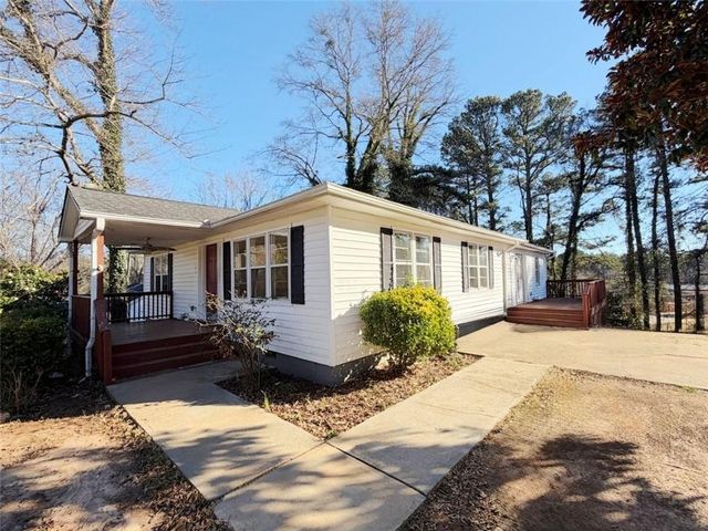 109 Glenn Street, Dallas, GA 30132