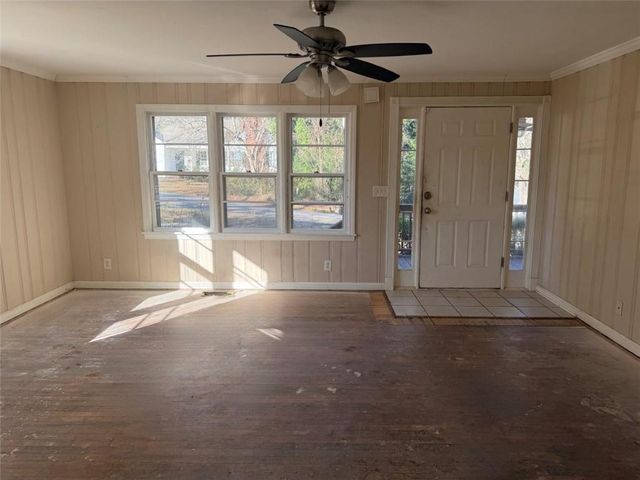 109 Glenn Street, Dallas, GA 30132