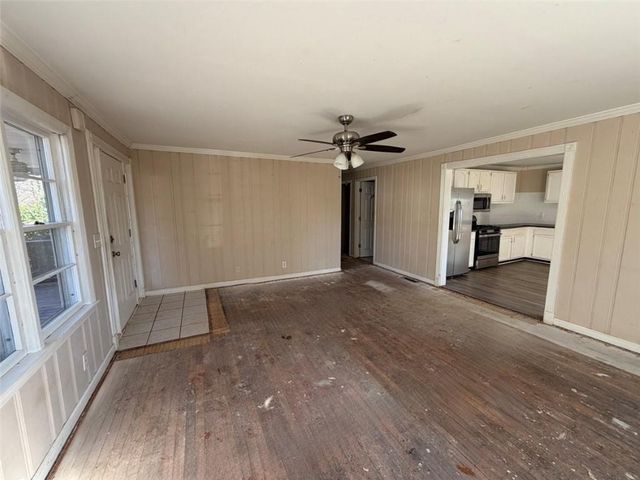 109 Glenn Street, Dallas, GA 30132