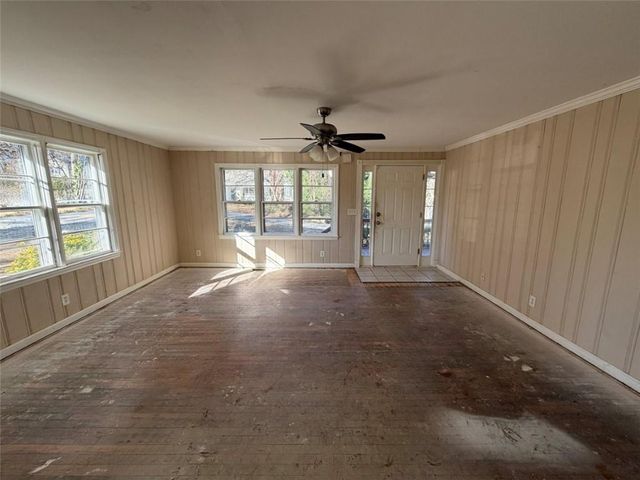 109 Glenn Street, Dallas, GA 30132