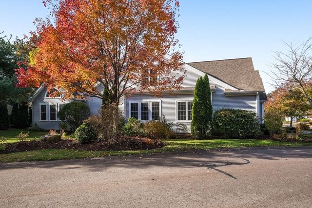 22 Picket Fence, Plymouth, MA 02360