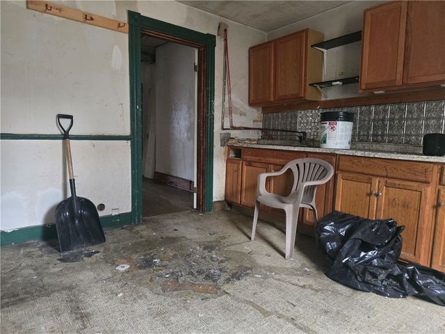 1213-1215 Washington Avenue, Carnegie, PA 15106