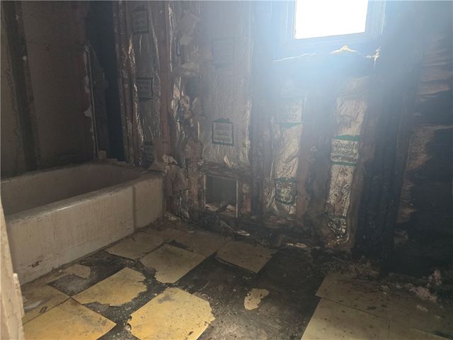 1213-1215 Washington Avenue, Carnegie, PA 15106