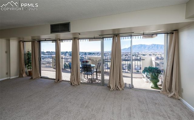 411 Lakewood Circle B1009, Colorado Springs, CO 80910