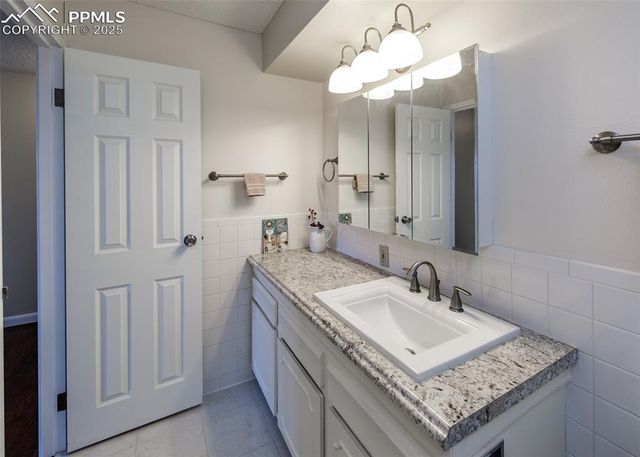 411 Lakewood Circle B1009, Colorado Springs, CO 80910