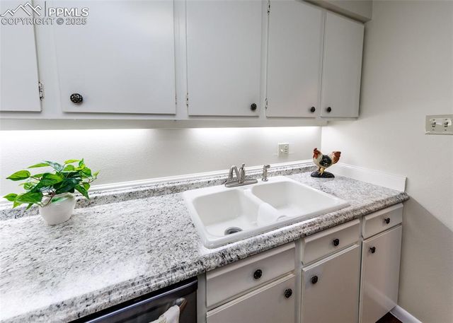 411 Lakewood Circle B1009, Colorado Springs, CO 80910