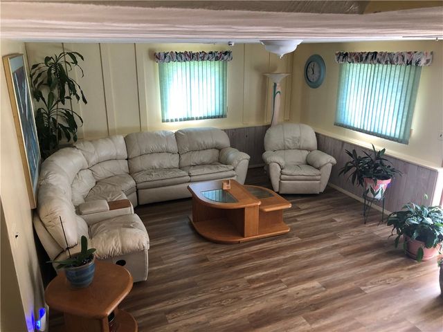 63 Noel Drive, Gates, NY 14606