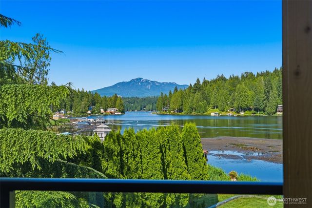 1305 SW Lake Roesiger Road, Snohomish, WA 98290