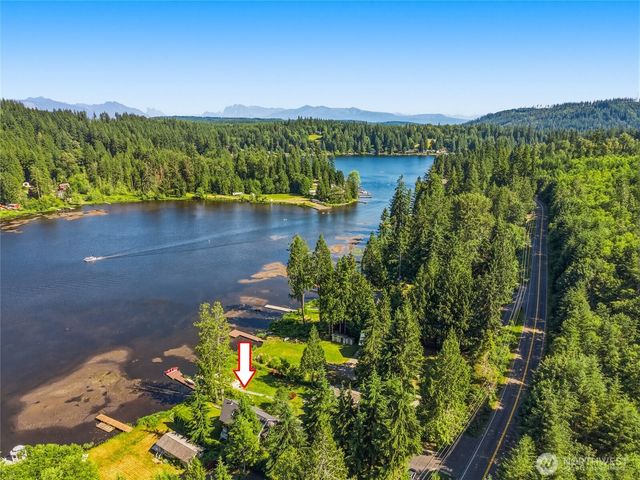 1305 SW Lake Roesiger Road, Snohomish, WA 98290