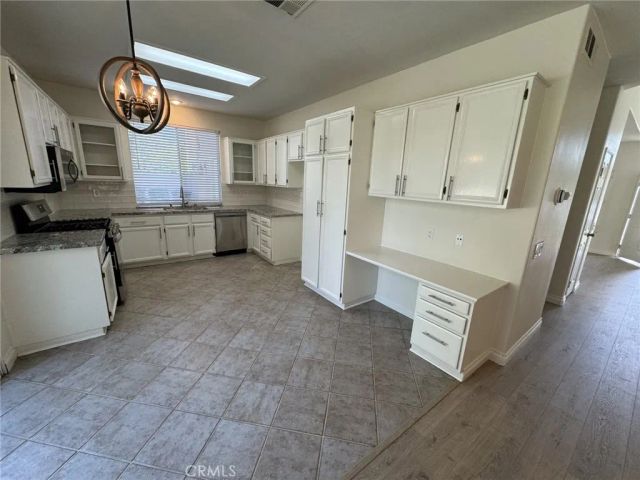 11533 Norgate, Corona, CA 92878