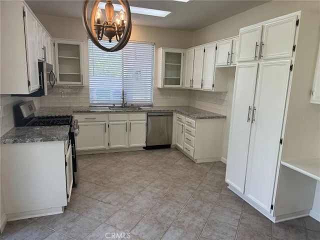 11533 Norgate, Corona, CA 92878