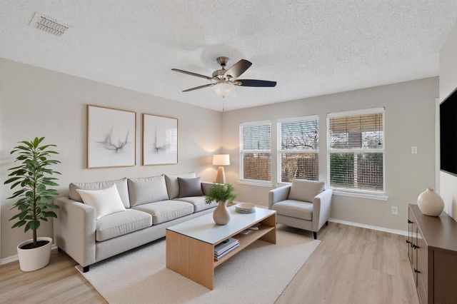 911 Live Oak Drive, Anna, TX 75409