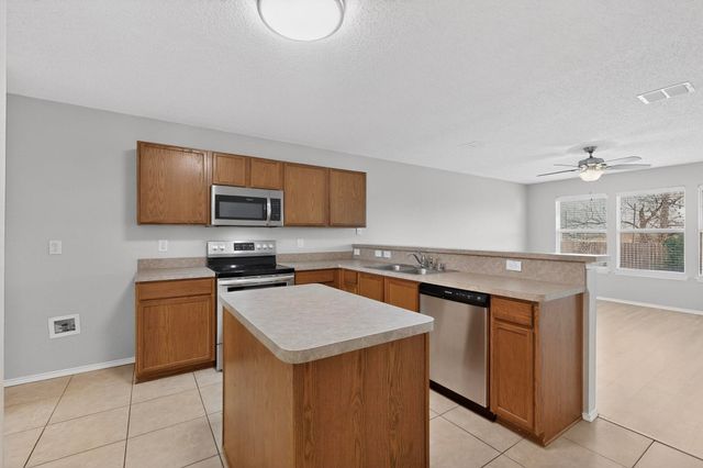 911 Live Oak Drive, Anna, TX 75409