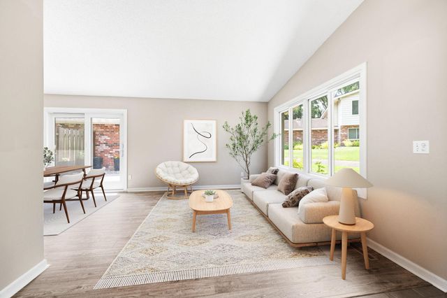 9712 Cimarron Circle, Minnetonka, MN 55305