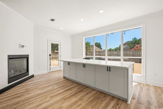 4325 Gazebo Drive, Conway, AR 72034