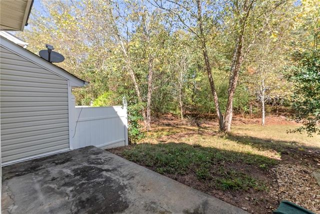 2708 Valley Green Drive, Gainesville, GA 30504