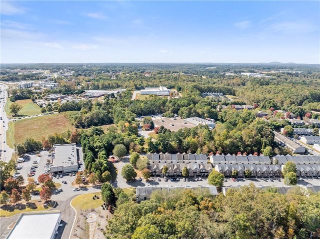 2708 Valley Green Drive, Gainesville, GA 30504