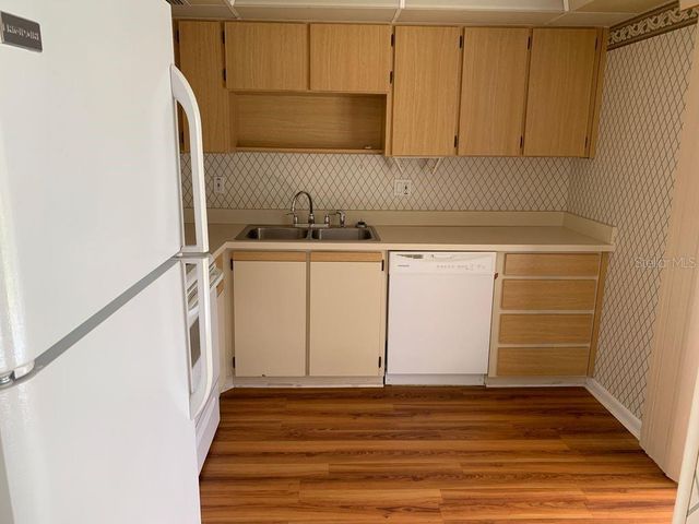 275 INDIGO DRIVE 105, Daytona Beach, FL 32114