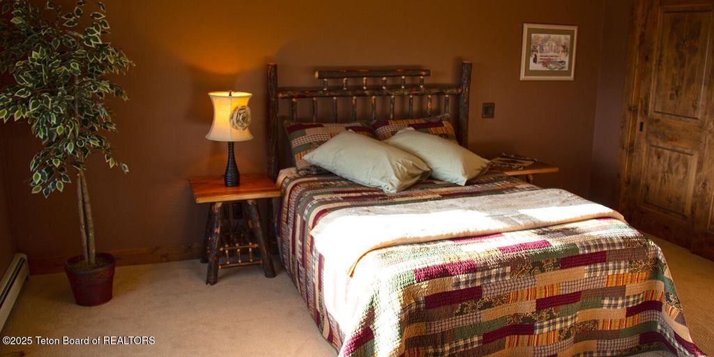 592 AIRPORT DR 7, Alpine, WY 83128 photo 13