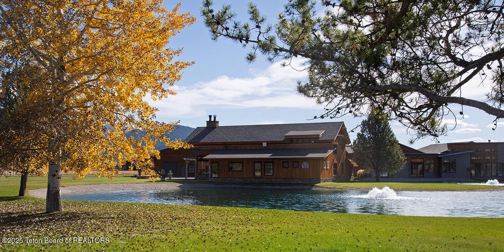 592 AIRPORT DR 7, Alpine, WY 83128 photo 22