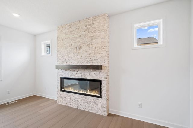 4975 Noble Lane NW, Rochester, MN 55901