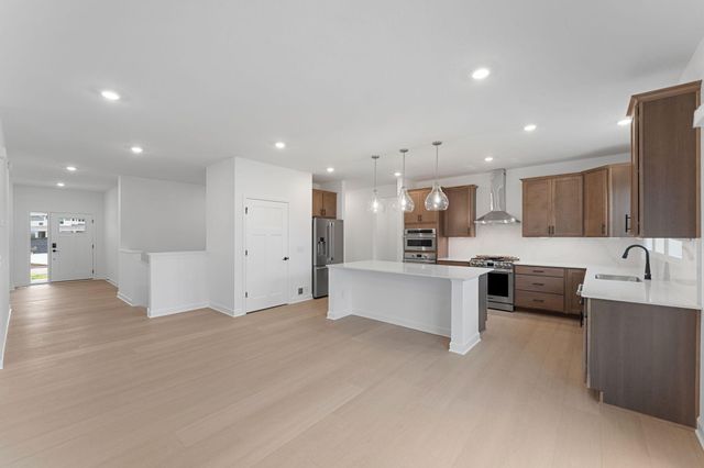 4975 Noble Lane NW, Rochester, MN 55901