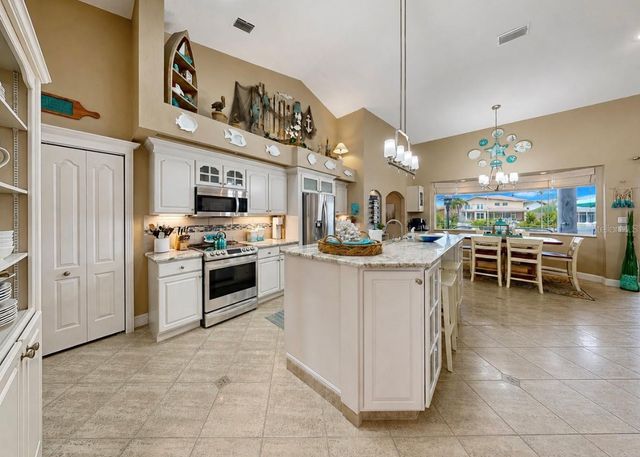 929 ALLEGRO LANE, Apollo Beach, FL 33572