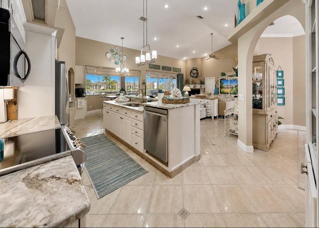 929 ALLEGRO LANE, Apollo Beach, FL 33572