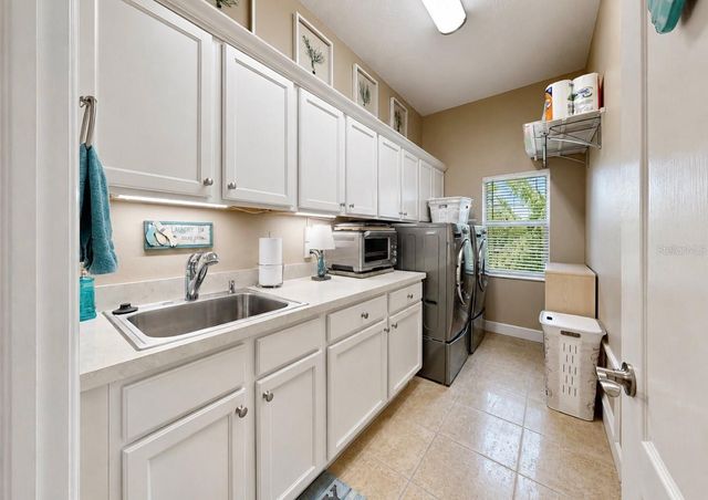 929 ALLEGRO LANE, Apollo Beach, FL 33572
